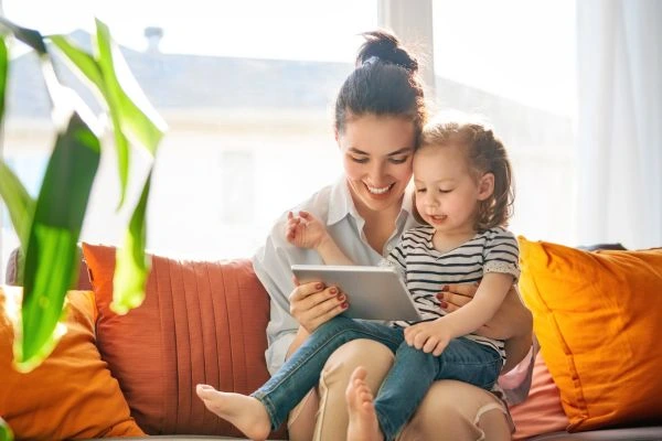 How Do You Decide Who Has the Children on Christmas Day Reading?